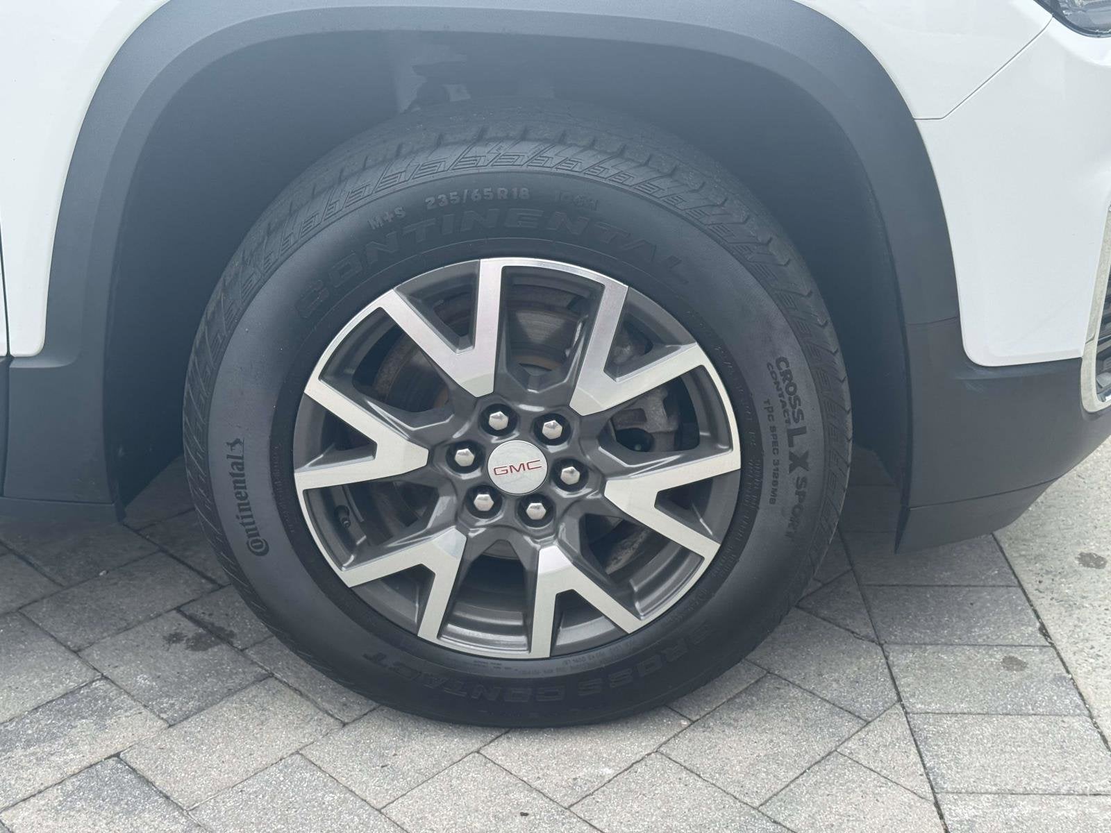 2023 GMC Acadia SLE