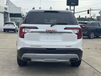 2023 GMC Acadia SLT