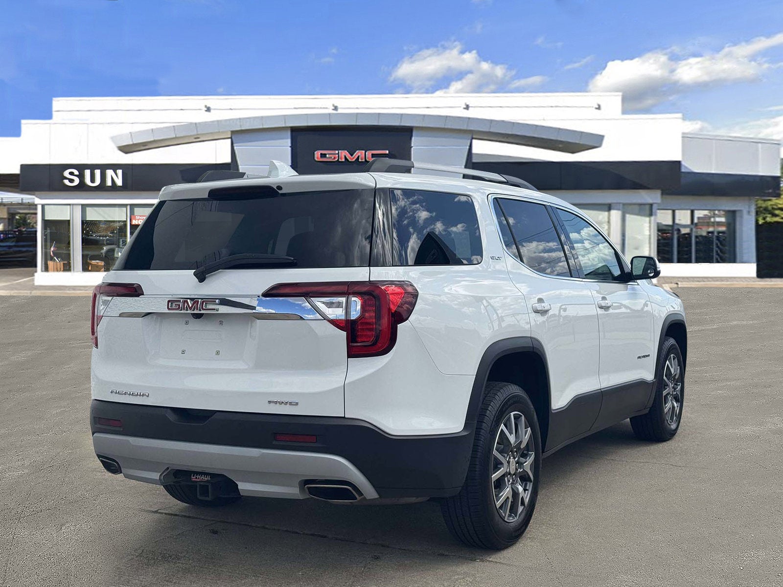 2023 GMC Acadia SLT