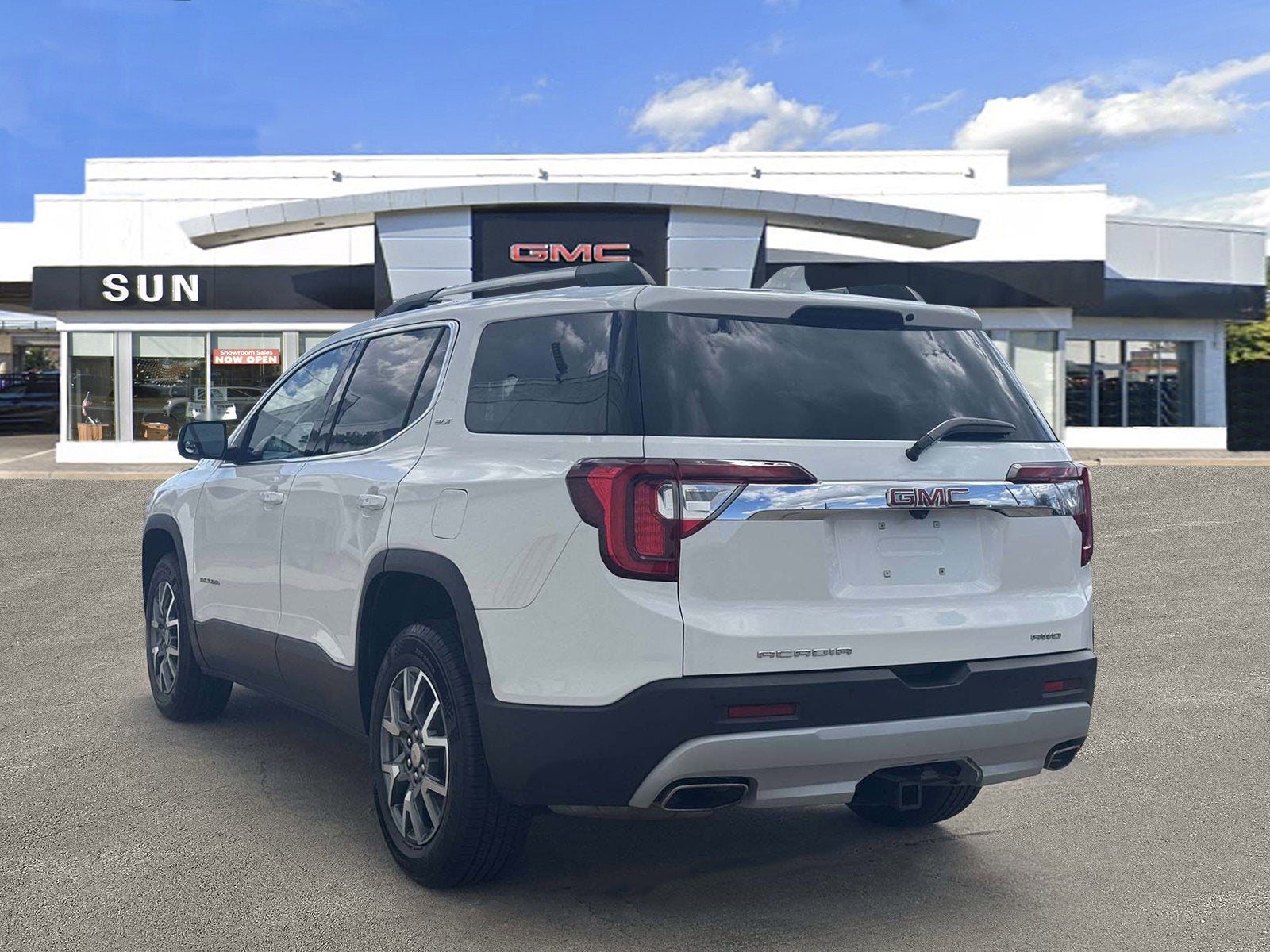 2023 GMC Acadia SLT