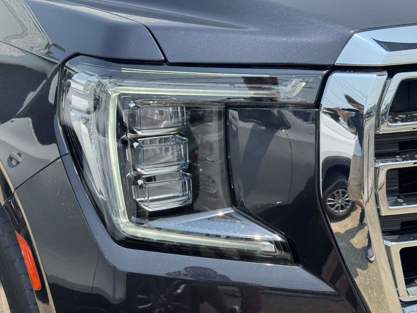 2024 GMC Yukon SLT