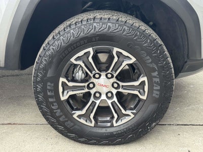 2023 GMC Canyon AT4