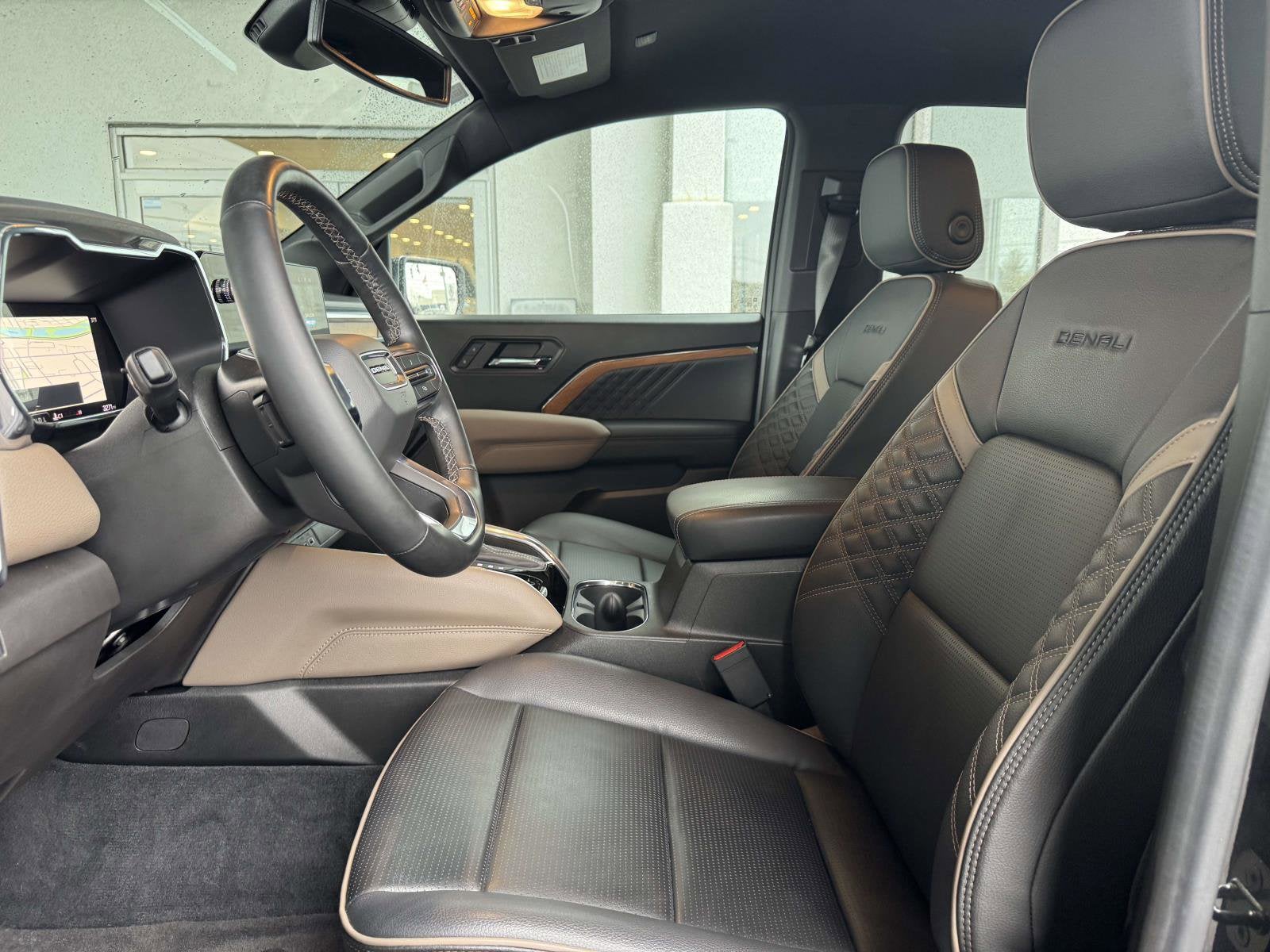 2023 GMC Canyon Denali