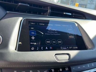 2023 Cadillac XT4 Premium Luxury