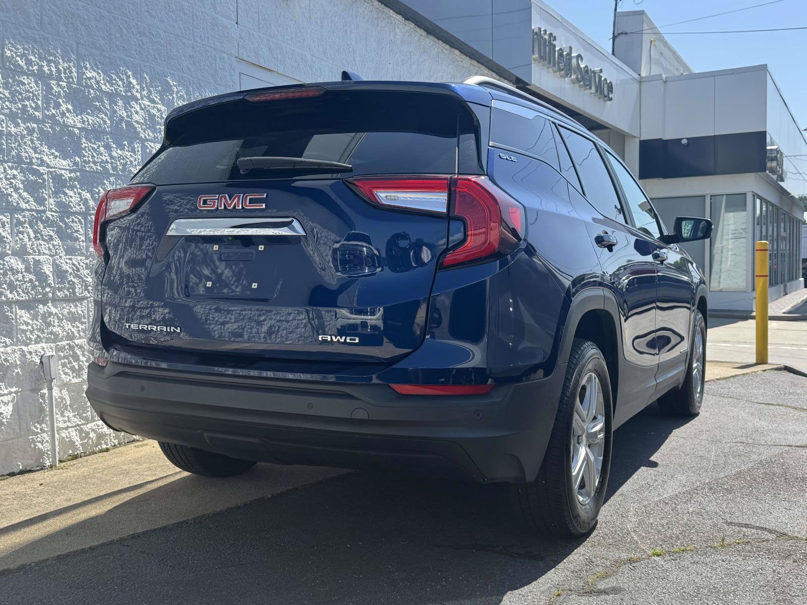 2023 GMC Terrain SLE