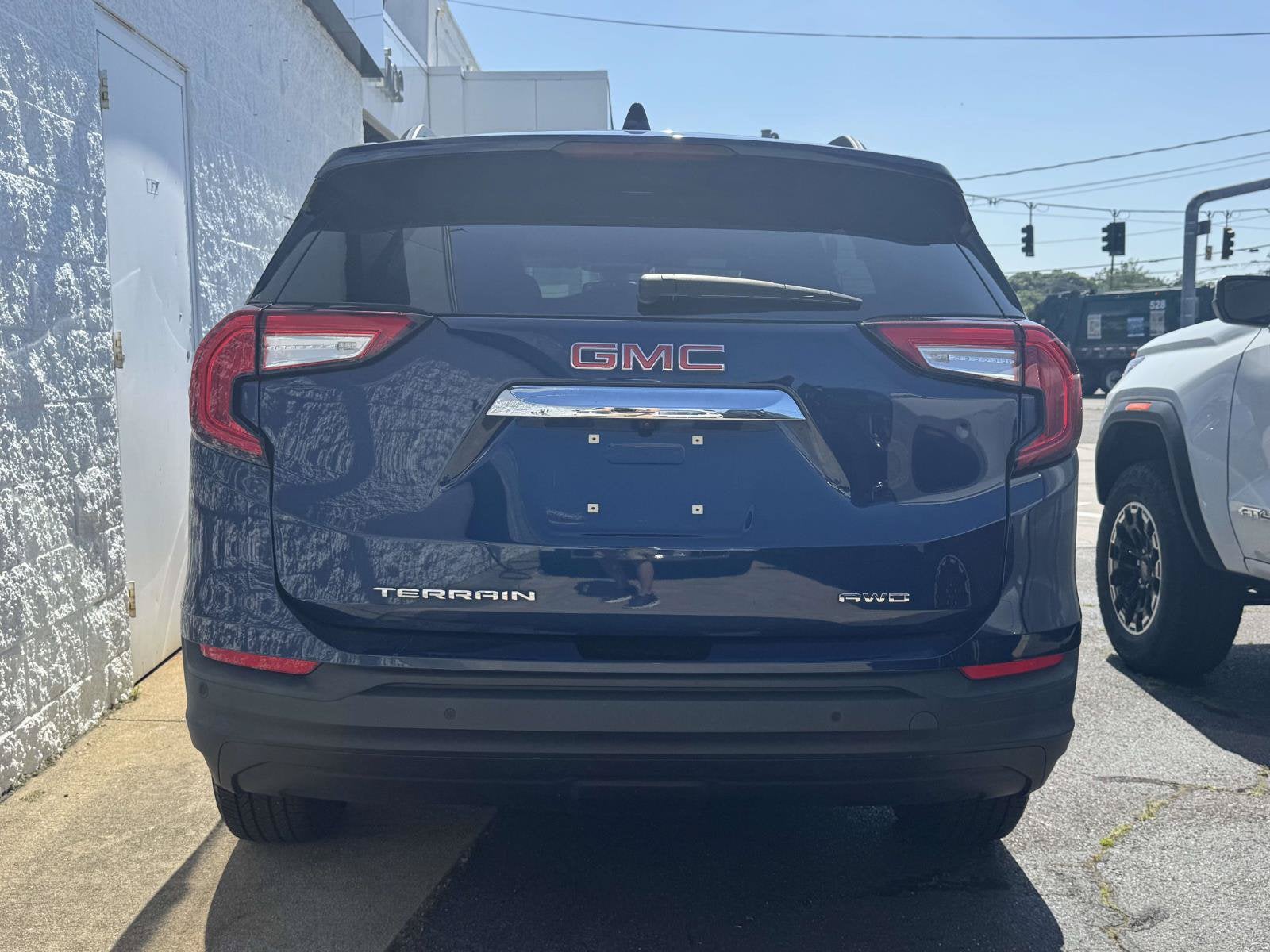 2023 GMC Terrain SLE