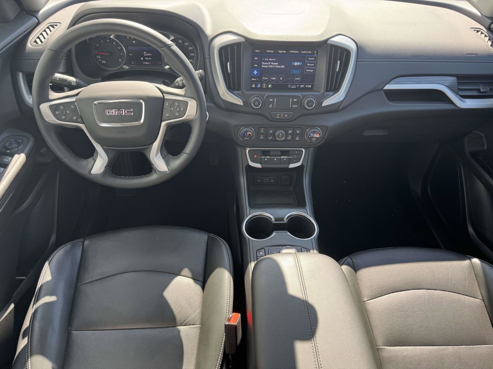 2023 GMC Terrain SLT