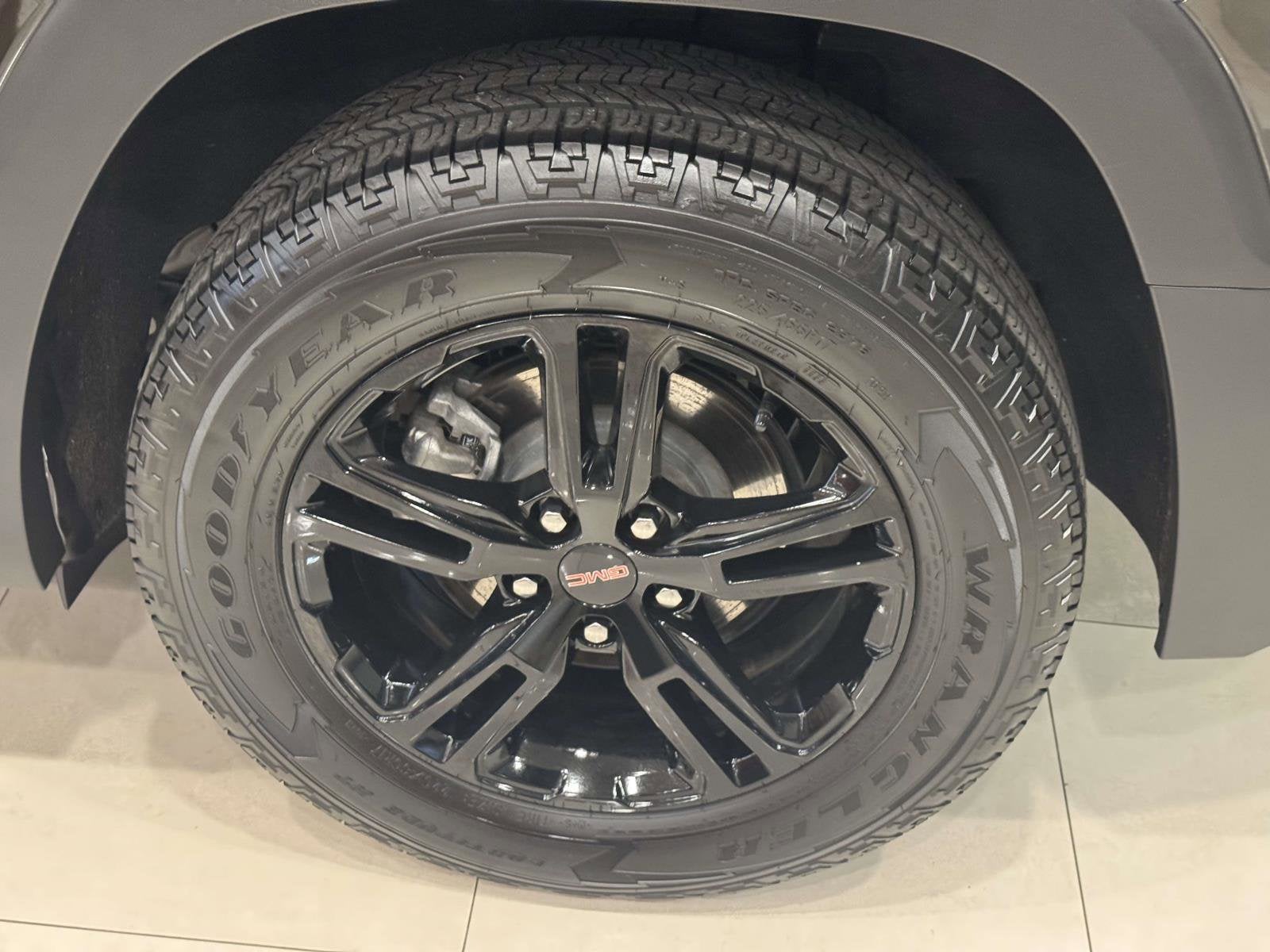 2022 GMC Terrain AT4