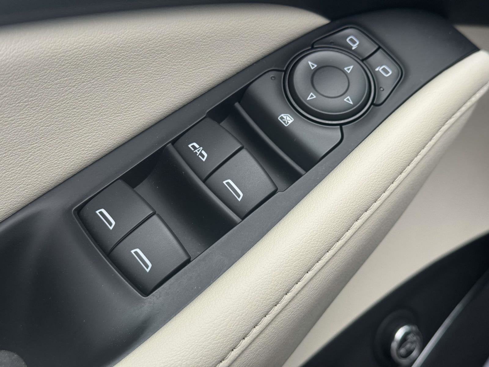 2024 Buick Enclave Essence