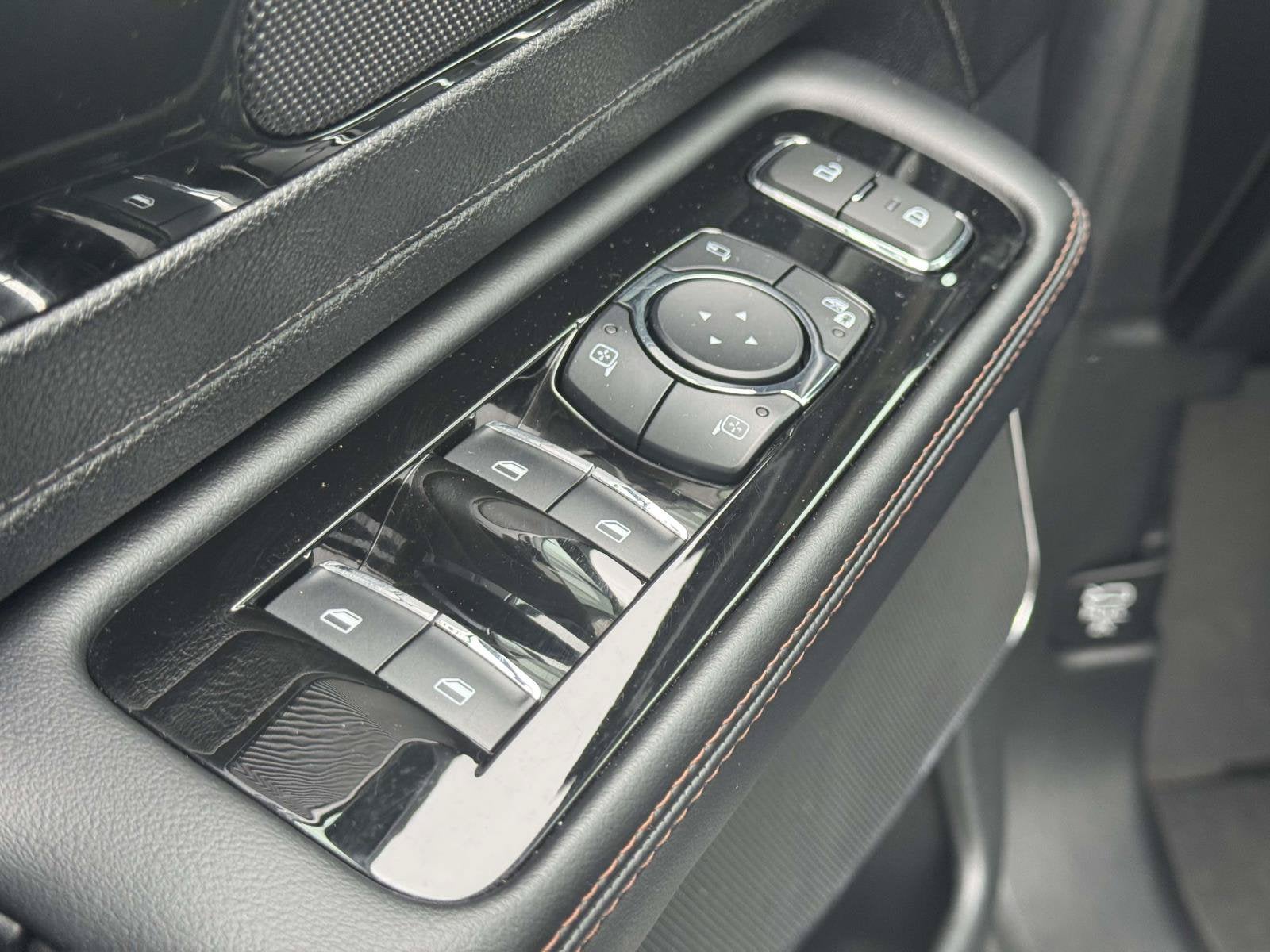 2023 Lincoln Aviator Standard