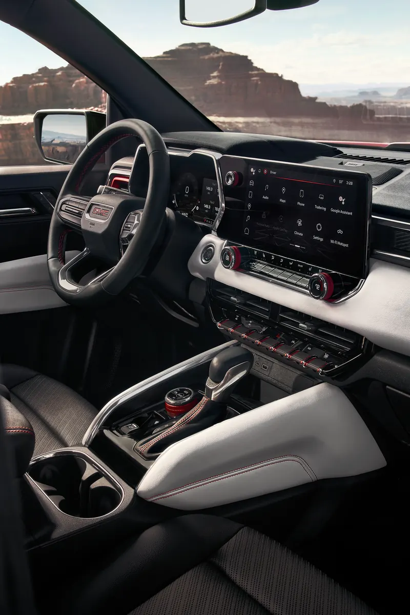 2026 GMC Canyon infotainment system at Sun GMC in Wantagh NY